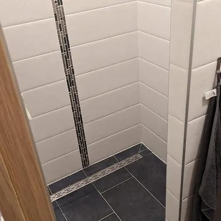 Daire T3 Proche Canal Royal
